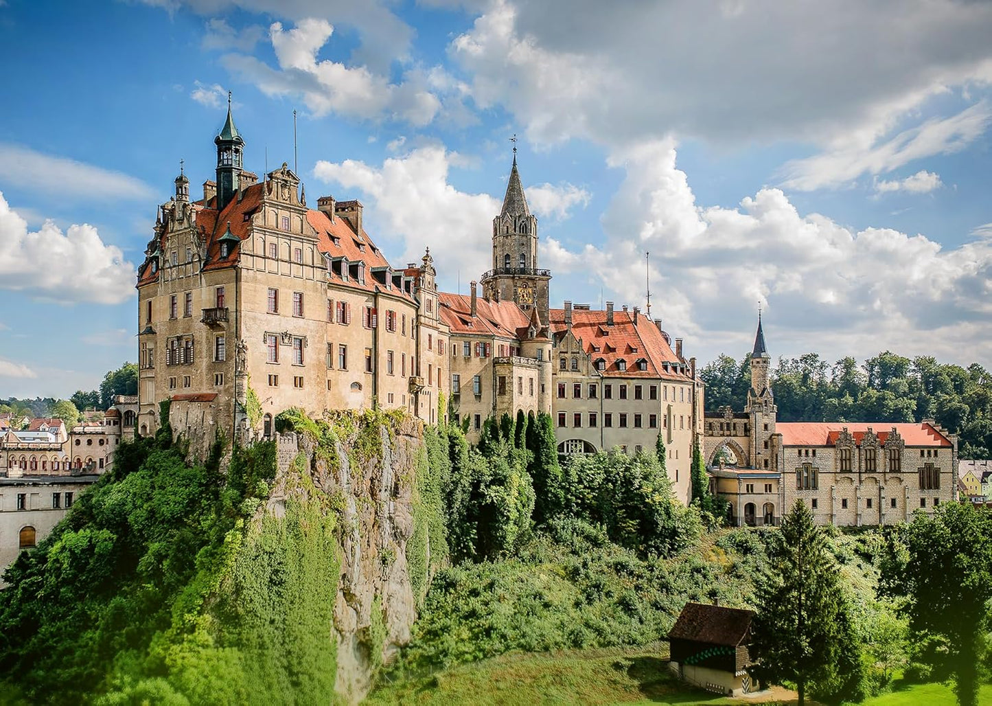 Gyönyörű Kastélyok - Sigmaringen Várkastély, Németország Ravensburger 1000 darabos kirakó puzzle (RA - 12001317) - puzzlegarden