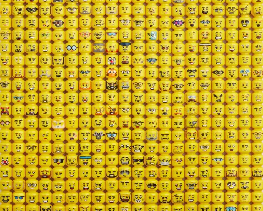LEGO Minifigura Arcok Galison 1000 darabos kirakó puzzle (GA - 10193) - puzzlegarden