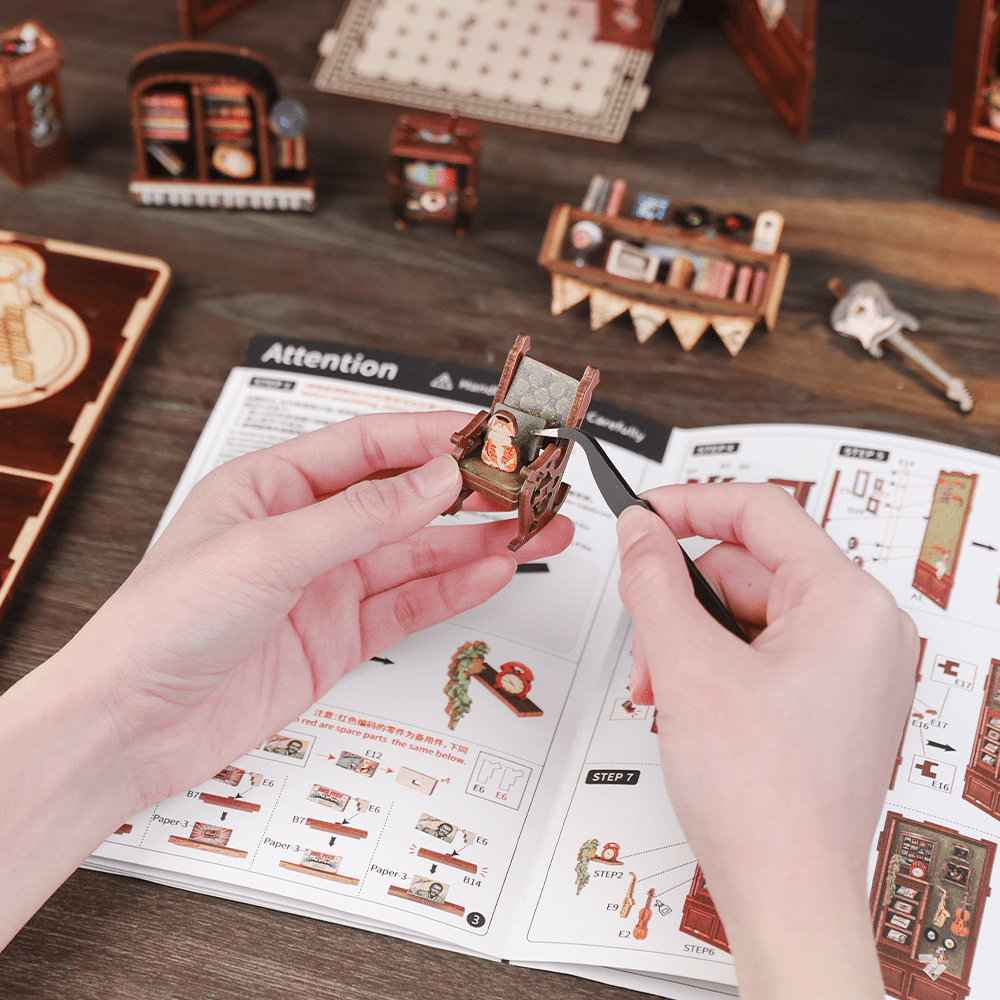 Muzsika Könyvesbolt CuteBee 136 darabos kirakó puzzle (CB - SD04B) - puzzlegarden