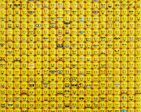 LEGO Minifigura Arcok Galison 1000 darabos kirakó puzzle (GA - 10193) - puzzlegarden